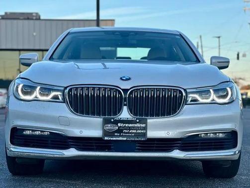 2016 BMW 750 i xDrive