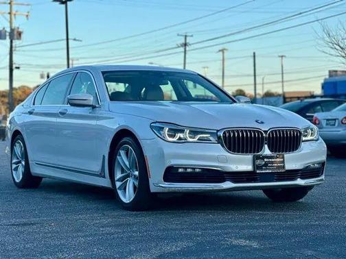 2016 BMW 750 i xDrive