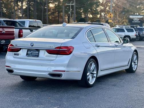 2016 BMW 750 i xDrive