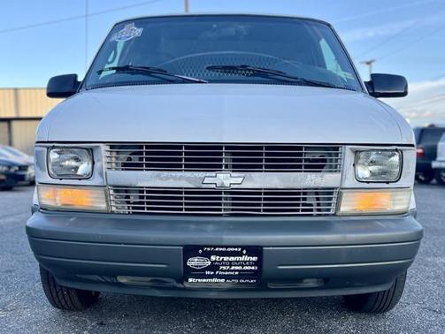 2001 Chevrolet Astro Base