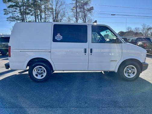 2001 Chevrolet Astro Base