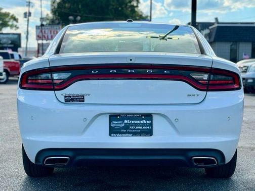 White Knuckle Clearcoat 2018 Dodge Charger SXT