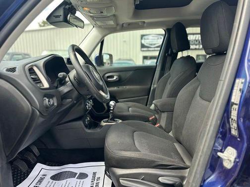 Jetset Blue 2016 Jeep Renegade Latitude