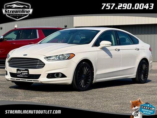 White Platinum Tri-Coat Metallic 2013 Ford Fusion Titanium