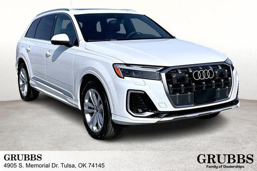 2025 Audi Q7 55 Premium Plus