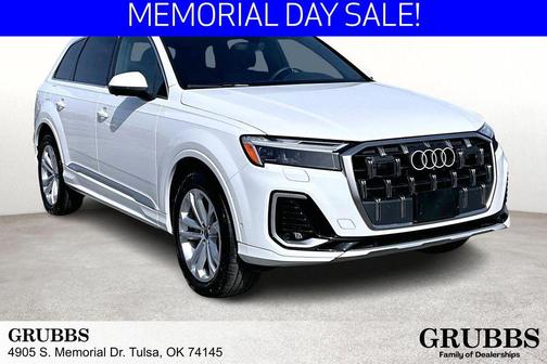 White 2025 Audi Q7 55 Premium Plus