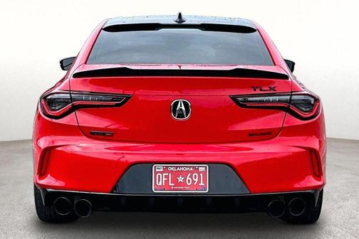 Curva Red 2023 Acura TLX Type S