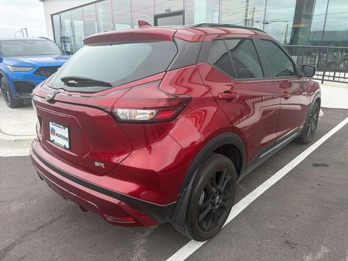Scarlet Ember Tintcoat 2024 Nissan Kicks SR