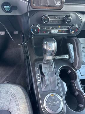 ERUPTION GREEN METALLIC 2022 Ford Bronco Big Bend