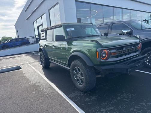 ERUPTION GREEN METALLIC 2022 Ford Bronco Big Bend