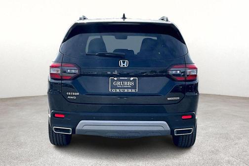 2023 Honda Pilot Touring 8-Passenger