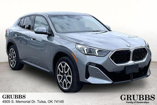 Gray Metallic 2025 BMW X2 xDrive28i