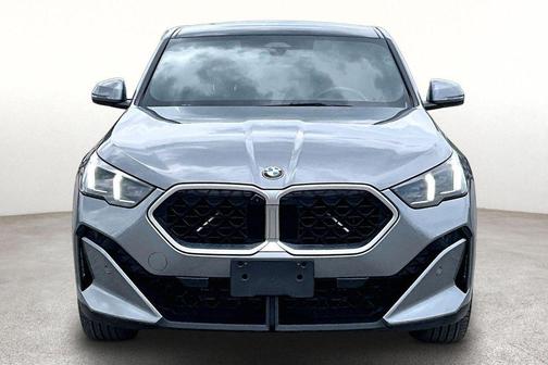 Gray Metallic 2025 BMW X2 xDrive28i
