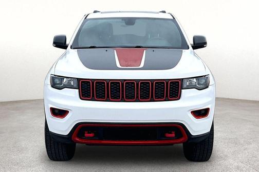 Bright White Clearcoat 2017 Jeep Grand Cherokee Trailhawk