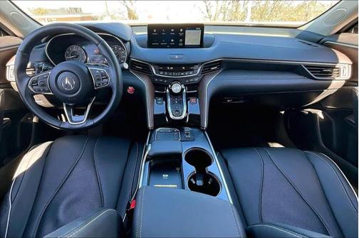 2023 Acura TLX Advance