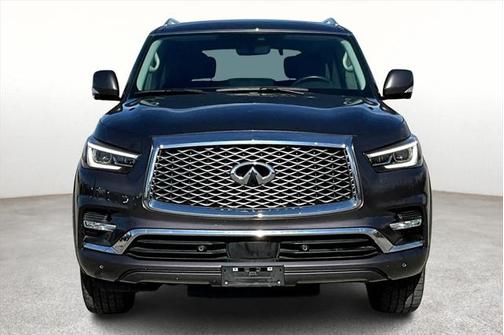 2023 INFINITI QX80 Luxe