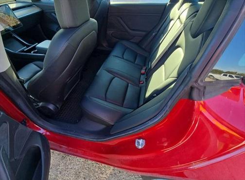 2019 Tesla Model 3 Mid Range