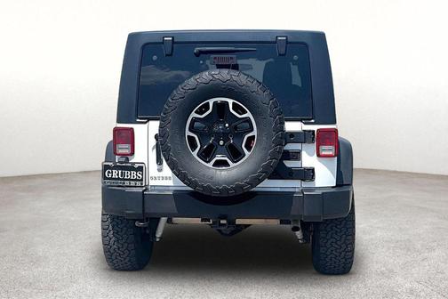 Bright White Clearcoat 2016 Jeep Wrangler Unlimited Sport