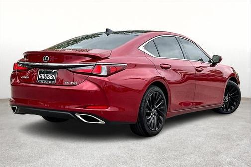 2022 Lexus ES 350 Ultra Luxury