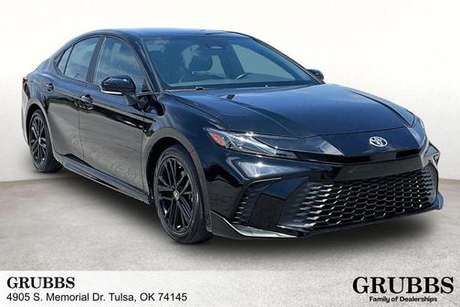 Midnight Black Metallic 2025 Toyota Camry SE