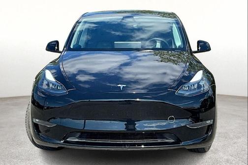 2024 Tesla Model Y Long Range Dual Motor All-Wheel Drive