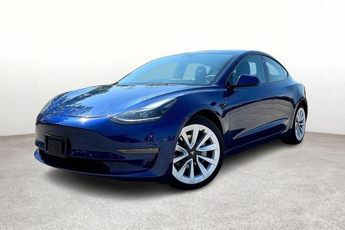 2022 Tesla Model 3 Standard Range