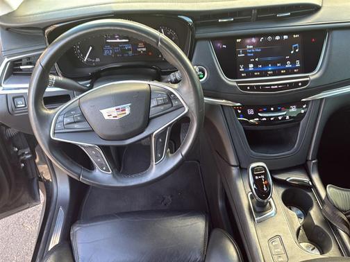 2017 Cadillac XT5 Premium Luxury