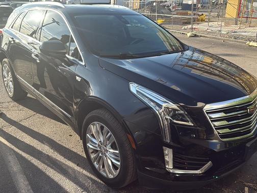2017 Cadillac XT5 Premium Luxury