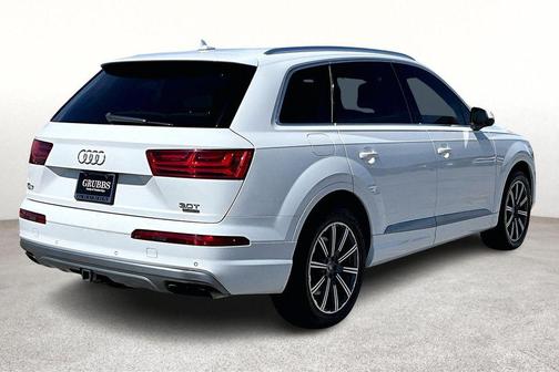 Glacier White Metallic 2017 Audi Q7 3.0T Prestige