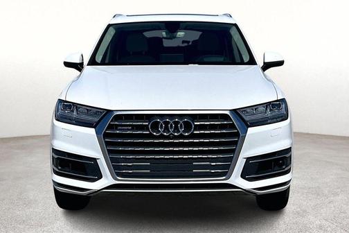 Glacier White Metallic 2017 Audi Q7 3.0T Prestige