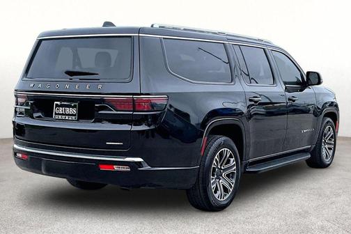 Diamond Black Crystal Pearlcoat 2024 Jeep Wagoneer L Series II 4x4