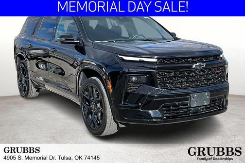 Mosaic Black Metallic 2024 Chevrolet Traverse RS