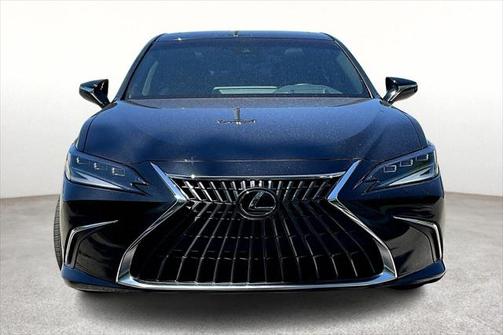 2024 Lexus ES 300h Base