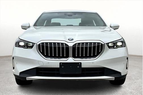 2024 BMW 530 i