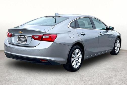 Sterling Gray Metallic 2025 Chevrolet Malibu FWD 1LT