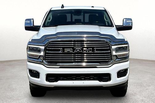 2023 RAM 2500 Laramie Crew Cab 4x4 6'4' Box