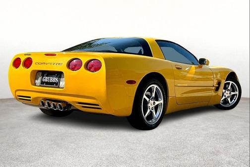 2004 Chevrolet Corvette Base