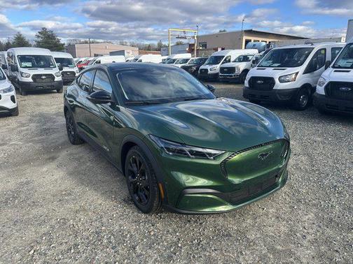 2024 Ford Mustang Mach-E Select