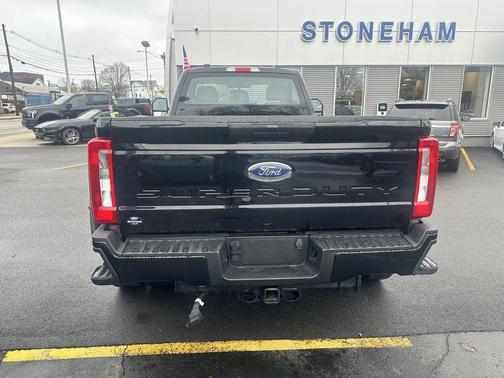 AGATE BLACK 2026 Ford F-450 XL