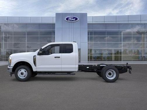2026 Ford F-350 XLT