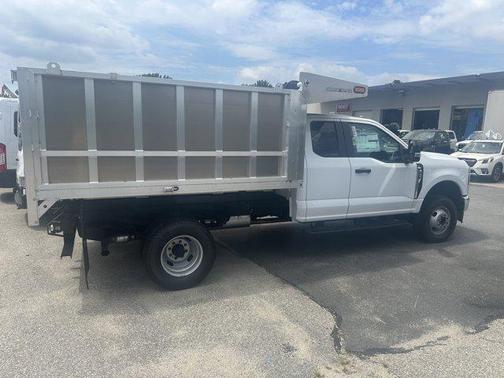 2025 Ford F-350 XL