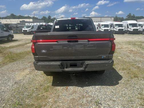 2025 Ford F-150 Lightning LARIAT