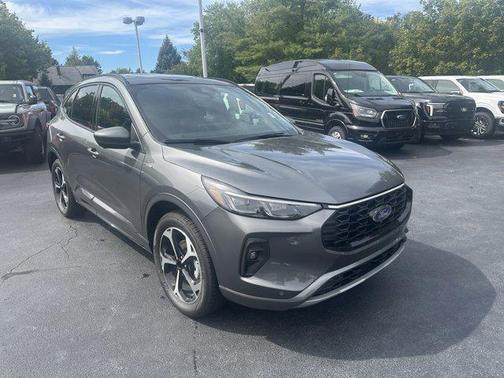 2025 Ford Escape ST-Line Elite