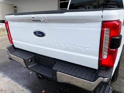2026 Ford F-350 Lariat
