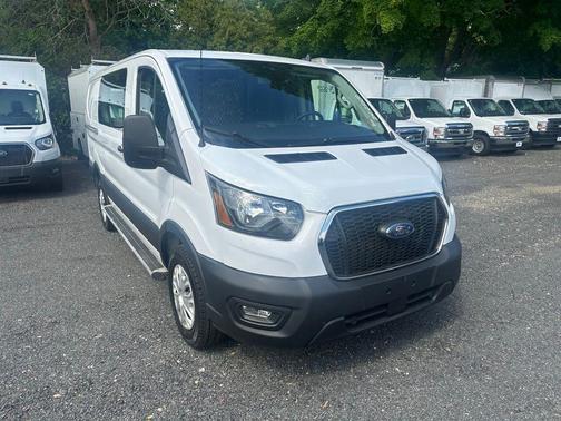 OXFORD WHITE 2024 Ford Transit-250 Base
