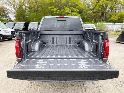 CARBONIZED GRAY METALLIC 2026 Ford F-150 XLT