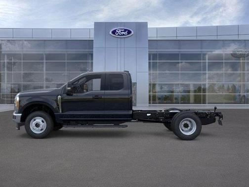 2026 Ford F-350 XLT