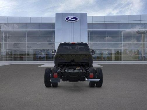 2026 Ford F-350 XLT