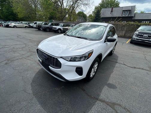 OXFORD WHITE 2024 Ford Escape Active