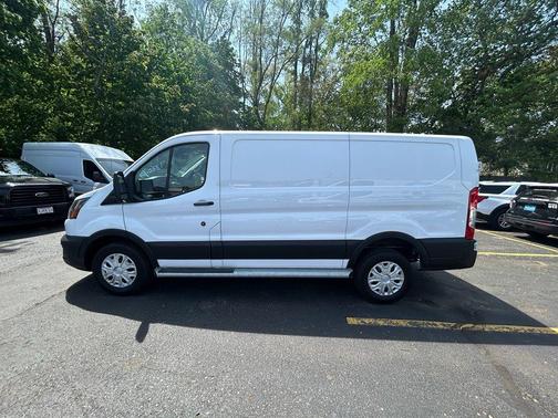 OXFORD WHITE 2024 Ford Transit-250 Base